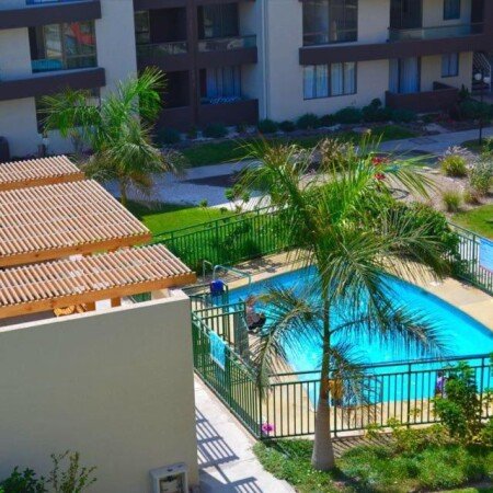 Apartamento 3 habitaciones, con jardín