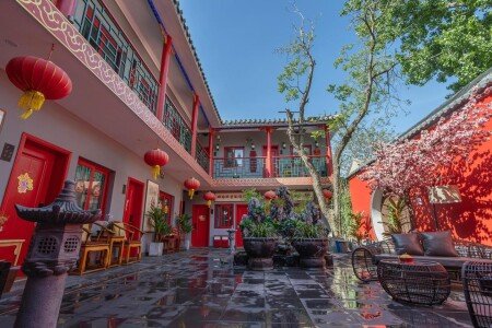 Hotel with garden