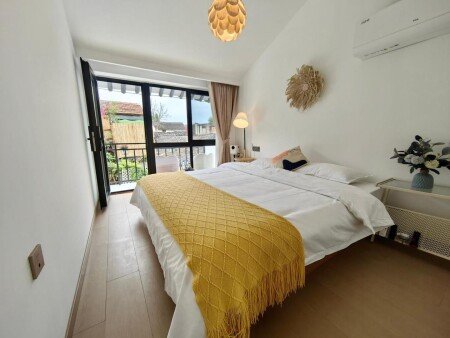 Bed and breakfast 10 guests, with garden