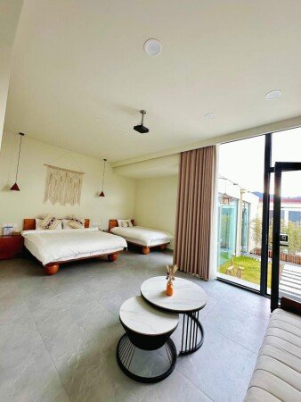 Bed and breakfast 18 guests, with garden