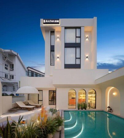 Hotel con piscina
