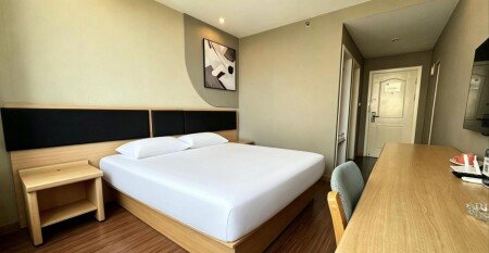 Hotel with air conditioning