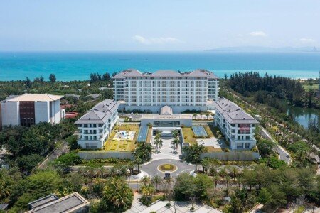 Apartment 8 guests, with pool