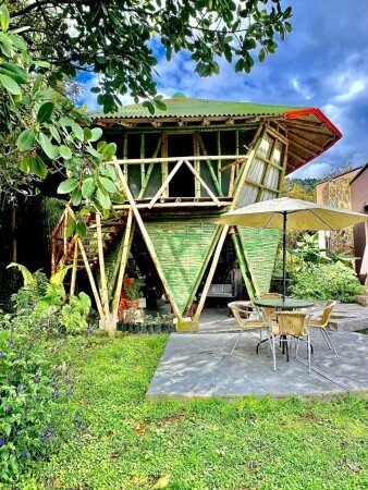 Casa 5 huéspedes, con jardín