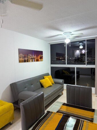 Apartamento 3 habitaciones, con piscina