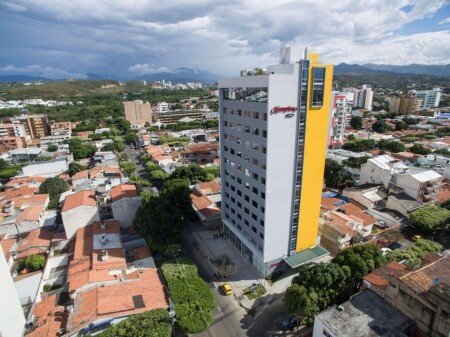 Hotel con gimnasio