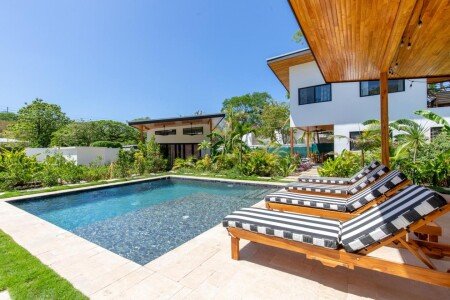 Apartment 4 guests, with pool