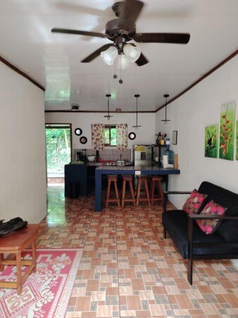 Apartamento 2 habitaciones, con jardín