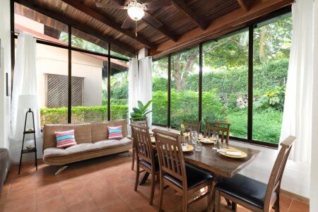 Casa 2 habitaciones, con piscina