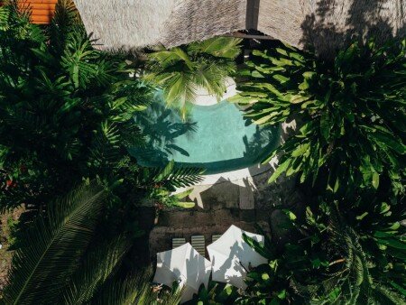Hotel con piscina