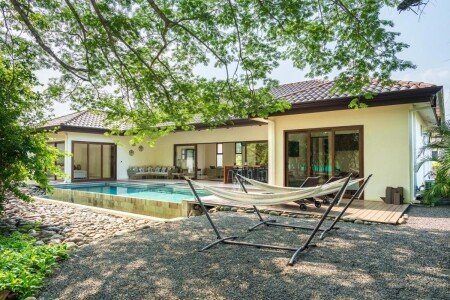 Villa 3 bedrooms, with pool