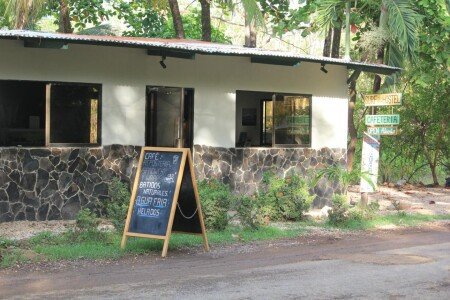 Hostal 5 huéspedes, con gimnasio