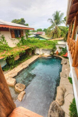 Gîte 4 voyageurs, avec piscine