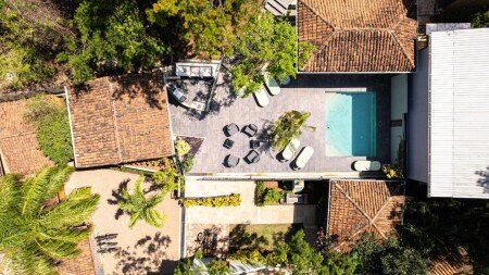 Hotel con piscina