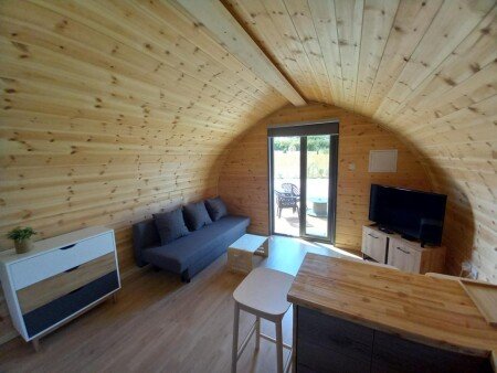 Bed and breakfast 1 bedroom, with garden