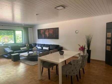 Wohnung 2 Schlafzimmer, mit Garten