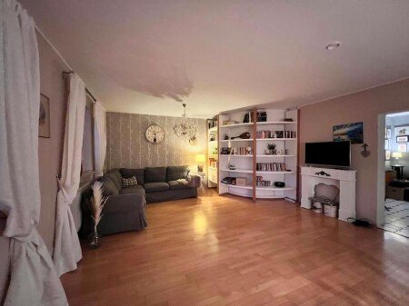 Wohnung 2 Schlafzimmer, mit Garten