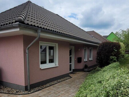 Wohnung 2 Schlafzimmer, mit Garten