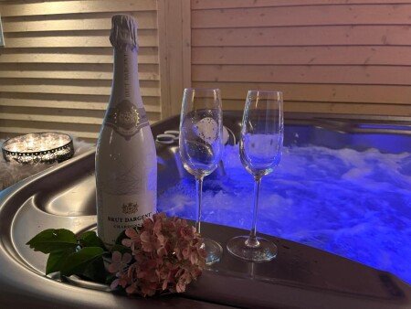 Ferienhaus 1 Schlafzimmer, mit Whirlpool