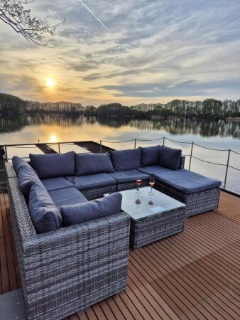 Boot 1 Schlafzimmer, mit Parkplatz
