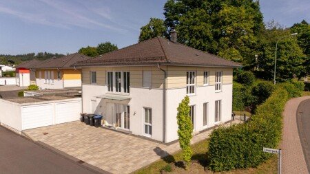Villa 4 Schlafzimmer, mit Garten