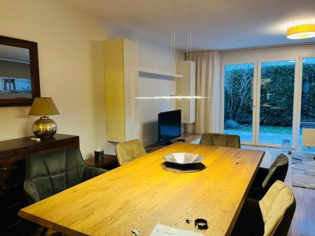 Casa 2 camere, con giardino