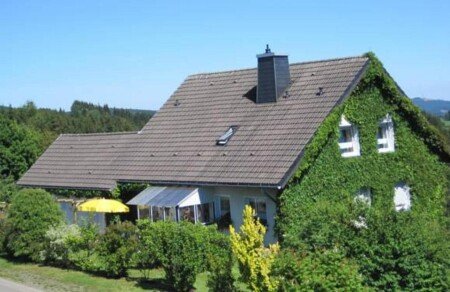 Wohnung 2 Schlafzimmer, mit Garten
