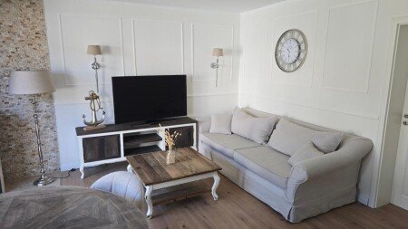 Wohnung 2 Schlafzimmer, mit Garten