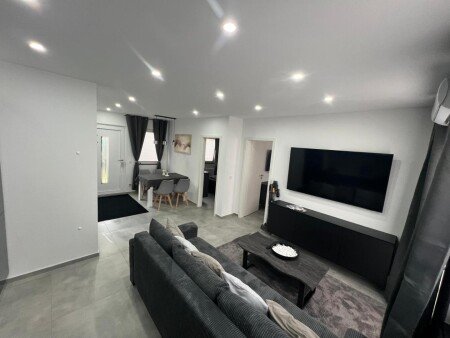 Wohnung 2 Schlafzimmer, mit Klimaanlage