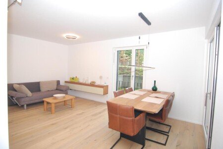 Wohnung 1 Schlafzimmer, mit Garten