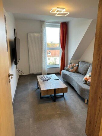 Wohnung 2 Schlafzimmer, mit Garten