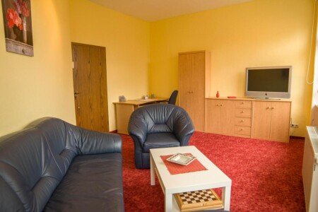 Wohnung 2 Schlafzimmer, mit Garten