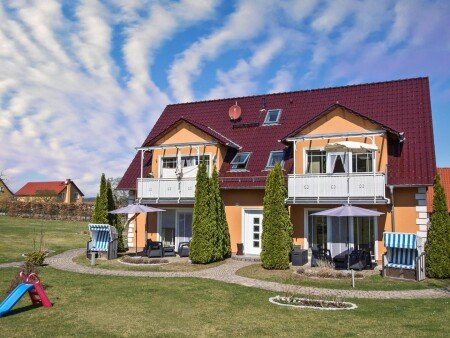 Wohnung 2 Schlafzimmer, mit Garten