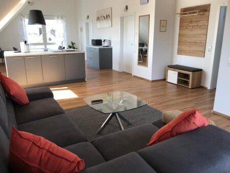 Wohnung 2 Schlafzimmer, mit Garten