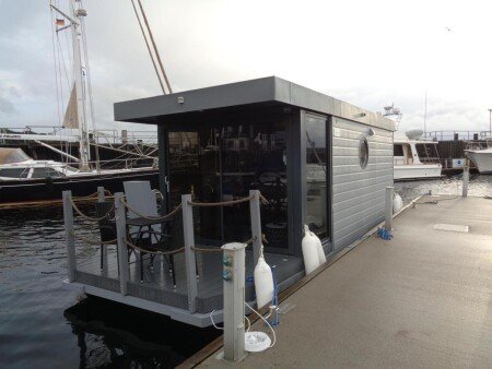 Boot 1 Schlafzimmer, mit Parkplatz