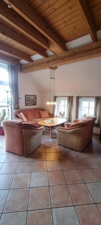 Wohnung 2 Schlafzimmer, mit Garten
