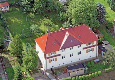 Wohnung 2 Schlafzimmer, mit Garten