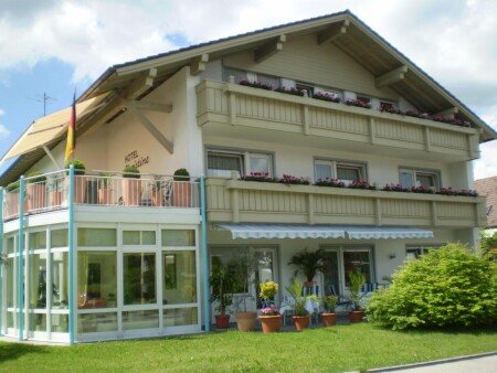 Hotel con jardín
