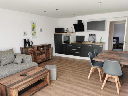 Wohnung 1 Schlafzimmer, mit Garten