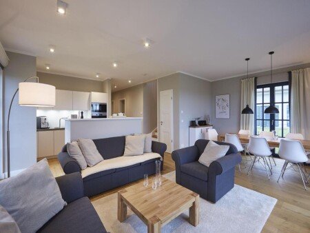 Ferienhaus 4 Schlafzimmer, mit Pool