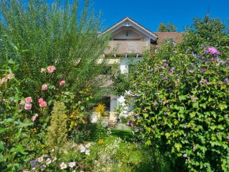 Wohnung 2 Schlafzimmer, mit Garten