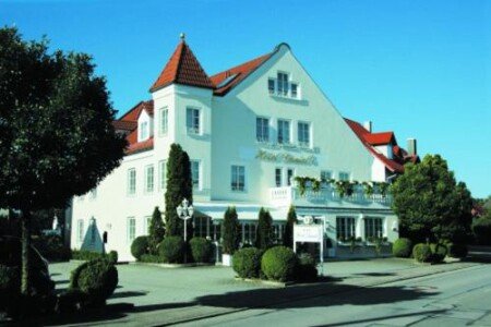 Hotel mit Garten