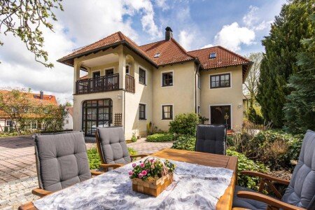 Villa 4 Gäste, mit Garten