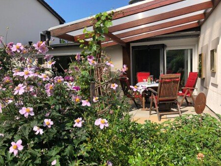 Wohnung 2 Schlafzimmer, mit Garten