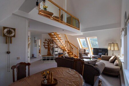 Wohnung 3 Schlafzimmer, mit Garten