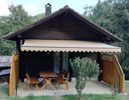 Wohnung 2 Schlafzimmer, mit Garten