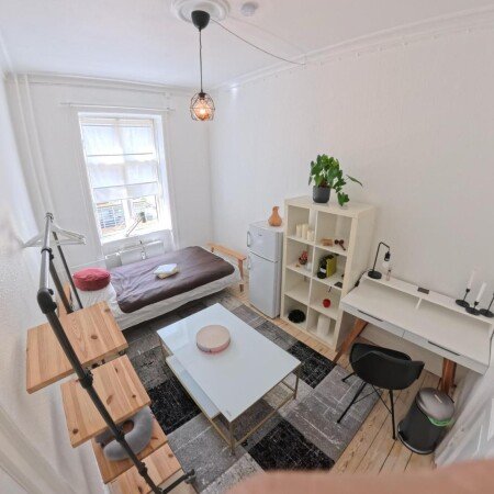 Bed and breakfast 1 bedroom, with garden