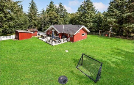 House 2 bedrooms, with garden