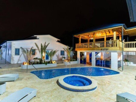 Villa 3 habitaciones, con jacuzzi