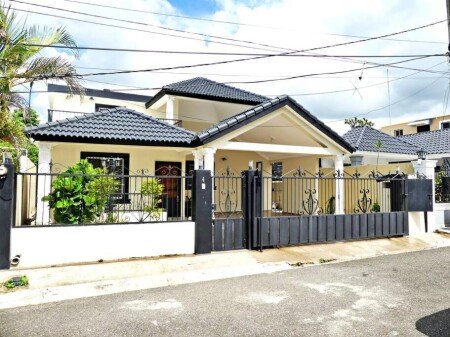 Casa 2 habitaciones, con jardín